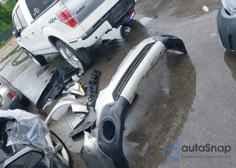 2017 Subaru Outback 3.6R Limited из США, поврежденный, VIN 4S4BSENC2H3391340